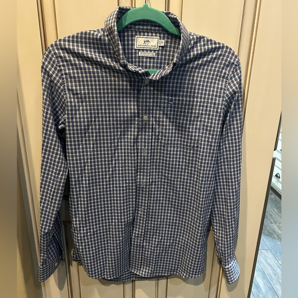 Southern Tide Boys XL Button Down shirt